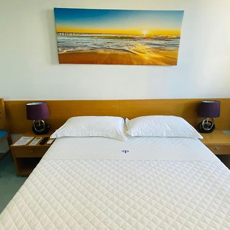 Weaa Hotel Nazaré Exteriör bild